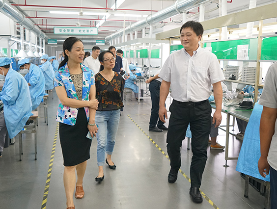 杭州市城市管理局黨組成員、副局長(zhǎng)宋曉青一行蒞臨勇電參觀考察